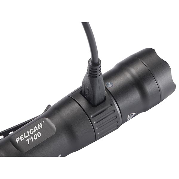Pelican 7100 Tactical Flashlight - Image 4